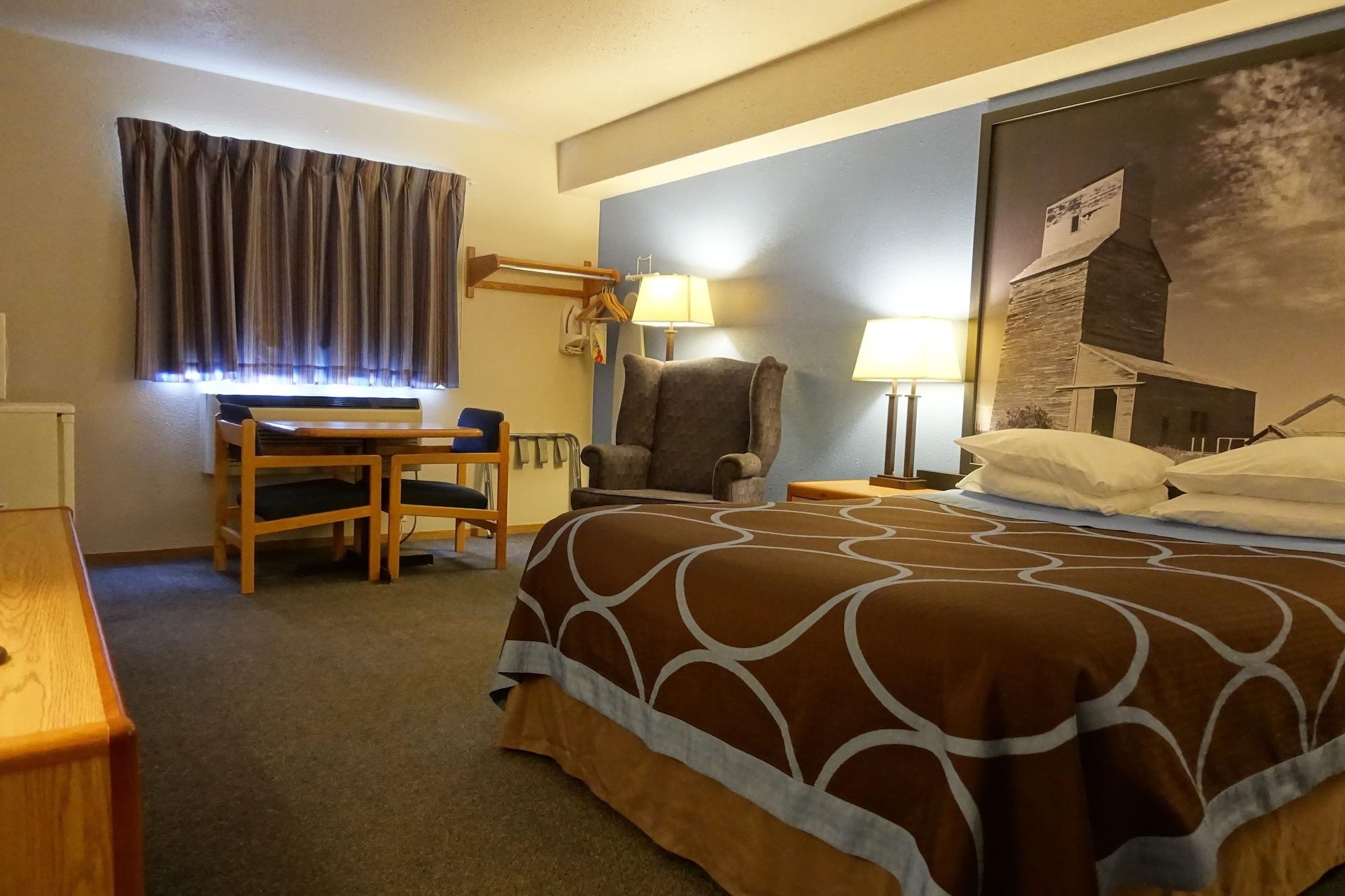 Super 8 By Wyndham Swift Current Ξενοδοχείο Εξωτερικό φωτογραφία
